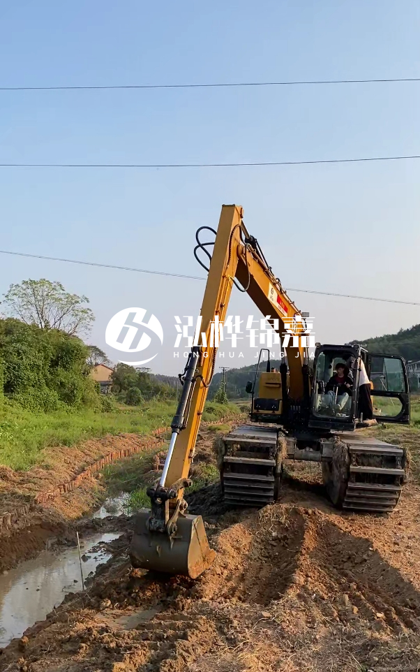 棗莊河道清淤專業(yè)施工-水挖機(jī)清淤能清理多深的淤泥？