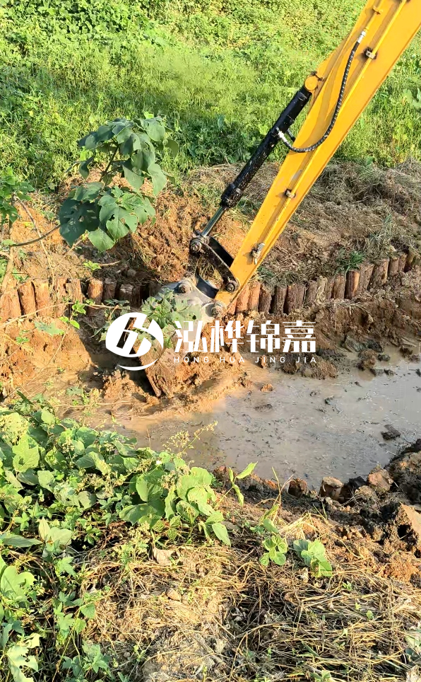 德州河道清淤專業(yè)施工-打完松木樁后為何需要立即清理淤泥？